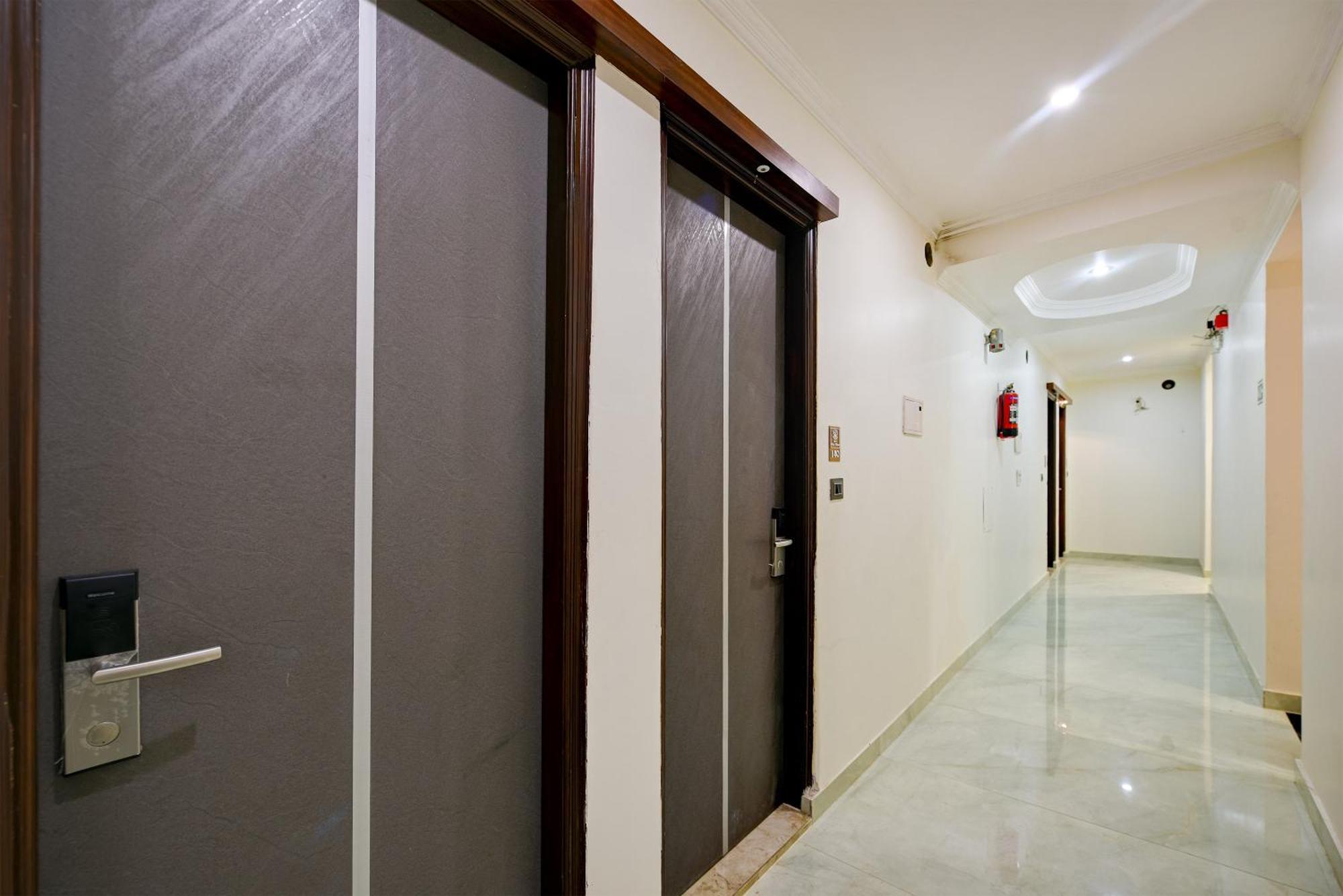 The Pearl Plaza Hotel In City Centre - Near New Delhi Railway Station Eksteriør billede