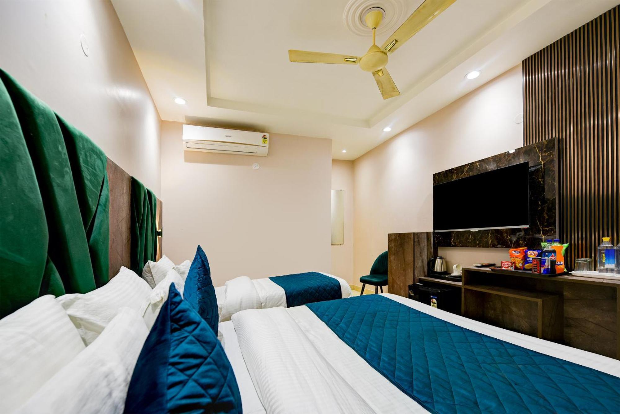 The Pearl Plaza Hotel In City Centre - Near New Delhi Railway Station Eksteriør billede
