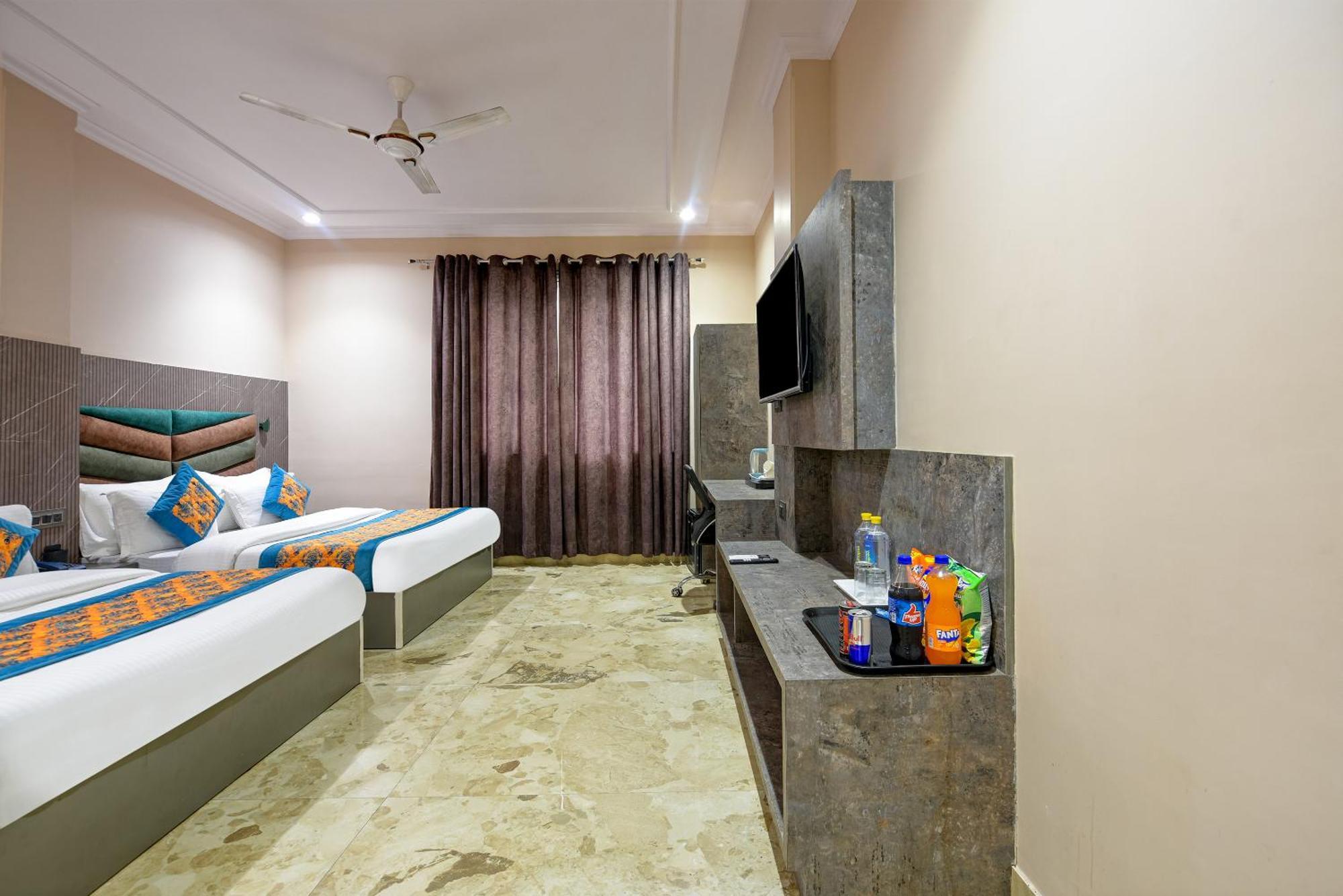 The Pearl Plaza Hotel In City Centre - Near New Delhi Railway Station Eksteriør billede