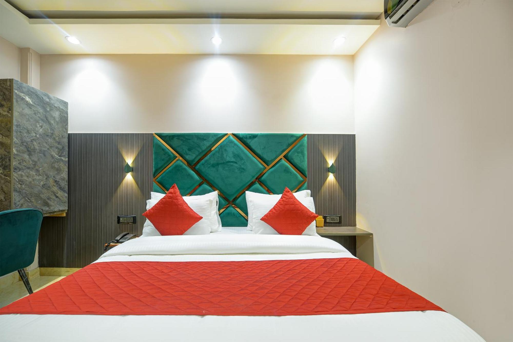 The Pearl Plaza Hotel In City Centre - Near New Delhi Railway Station Eksteriør billede