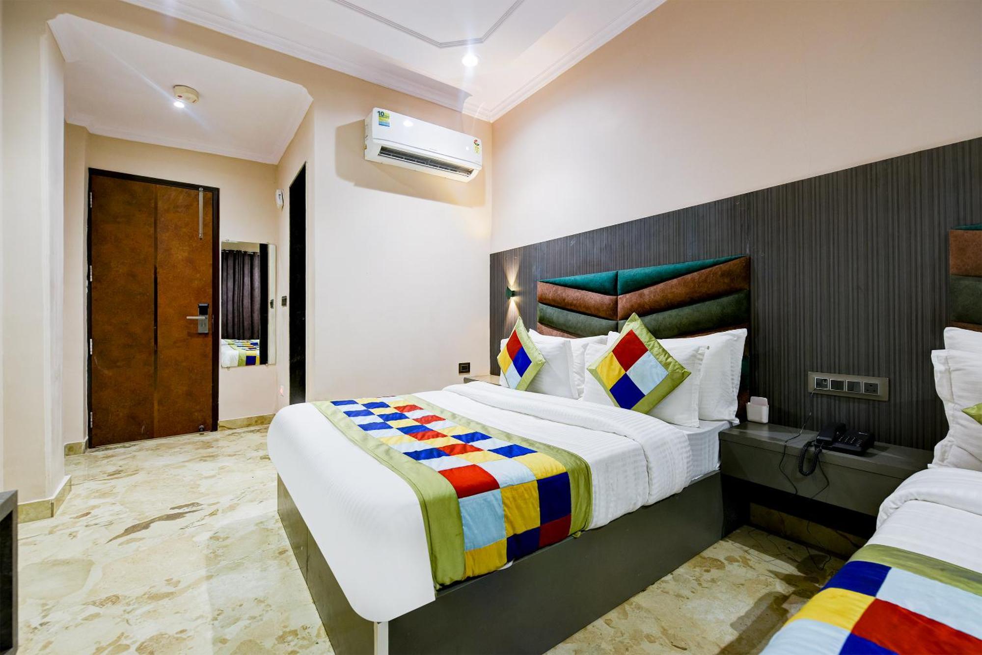 The Pearl Plaza Hotel In City Centre - Near New Delhi Railway Station Eksteriør billede