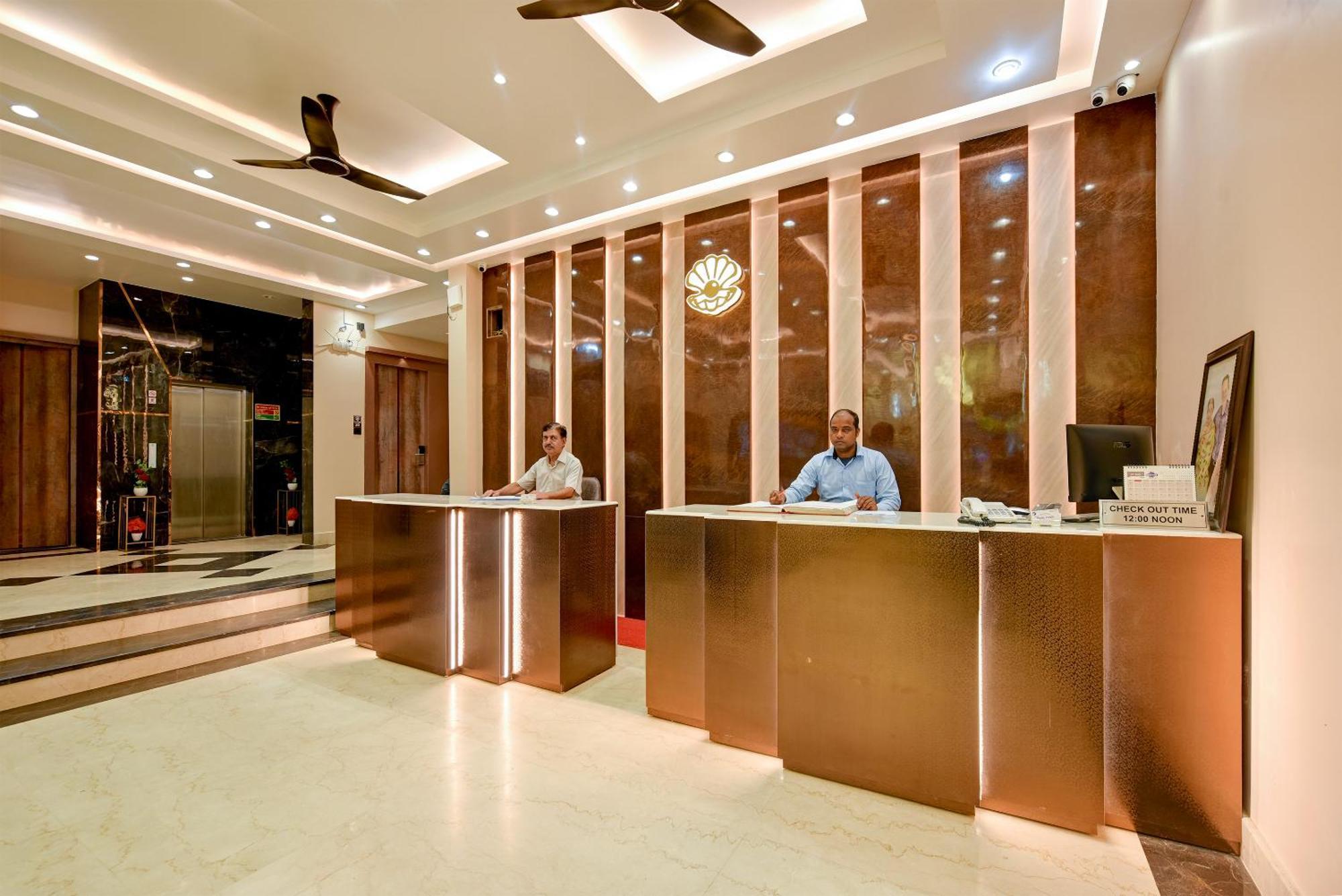 The Pearl Plaza Hotel In City Centre - Near New Delhi Railway Station Eksteriør billede